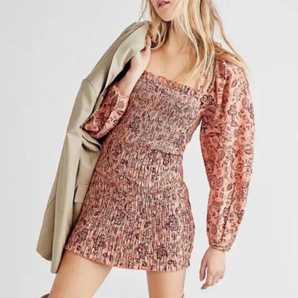 Free People Smock It To Me Mini Dress Apricot Floral Puff Sleeve Size M NWOT
